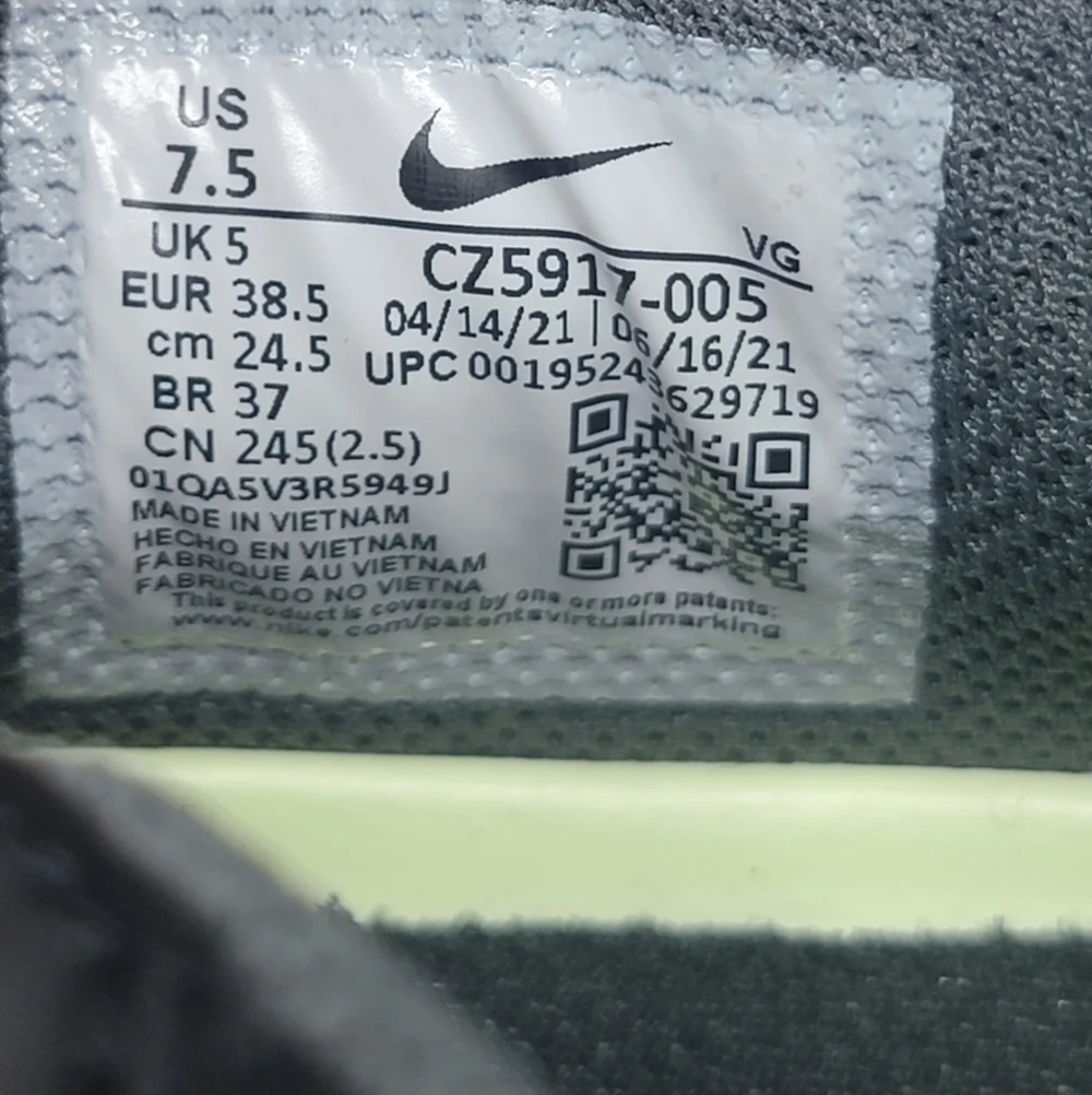 Nike hyperdiamond elite